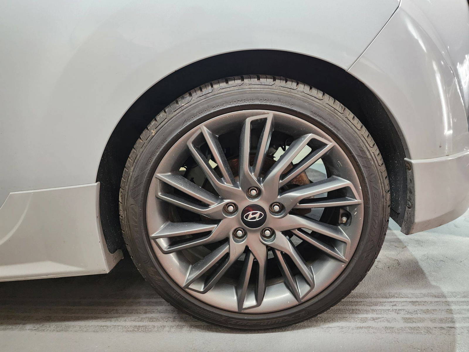 2013 HYUNDAI VELOSTER — 157173 Miles — Lot 136466 — Al Quoz - Marhaba Auctions Used Cars - Image 11