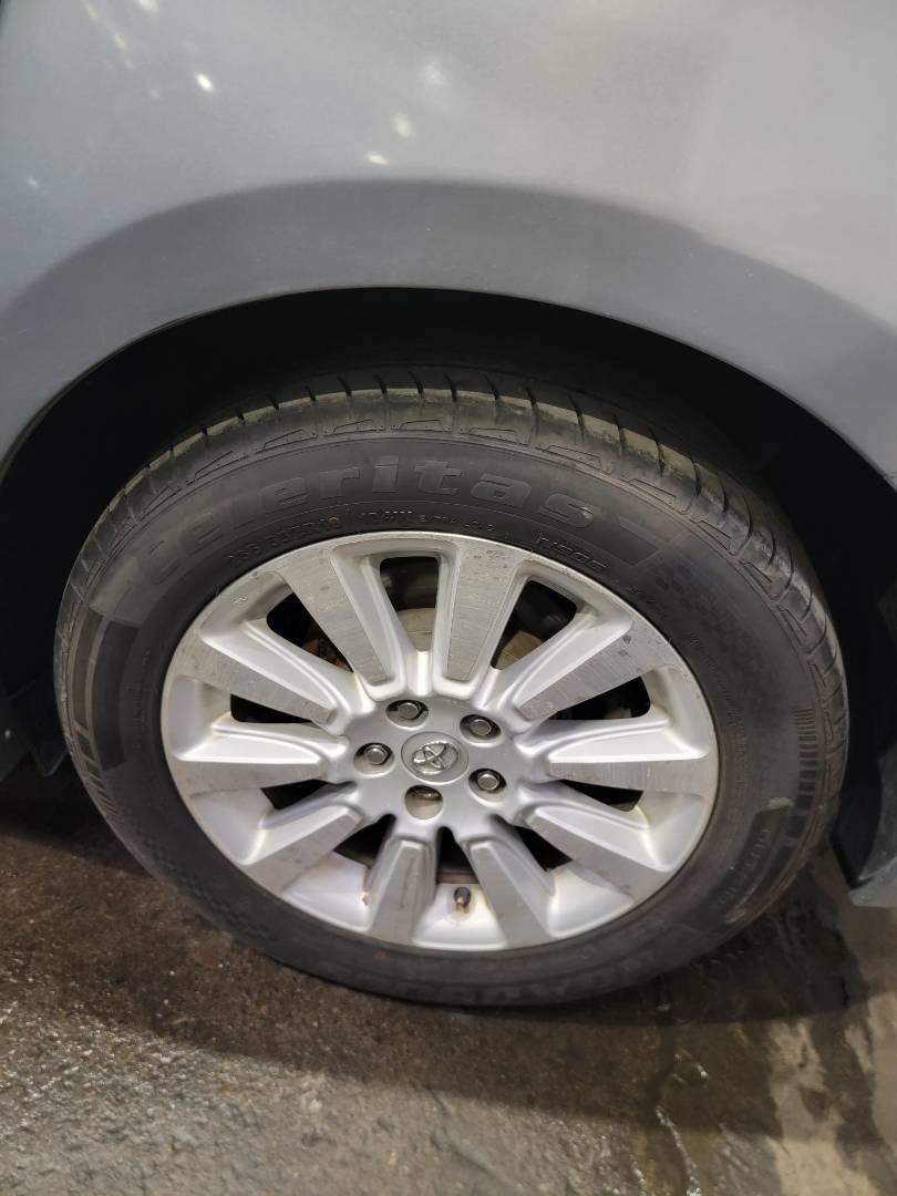 2015 TOYOTA SIENNA — 160292 Miles — Lot 37041430 — Main - Marhaba Auctions Used Cars - Image 9