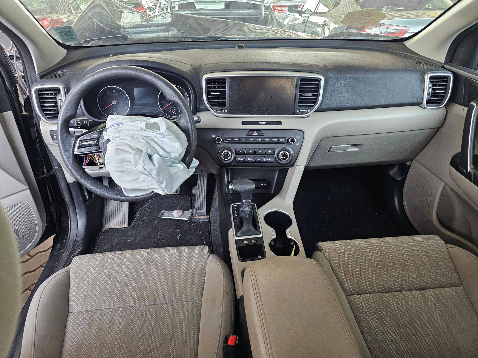 2022 KIA SPORTAGE — 41112 Miles — Lot 53937445 — Souq - Marhaba Auctions Used Cars - Image 7