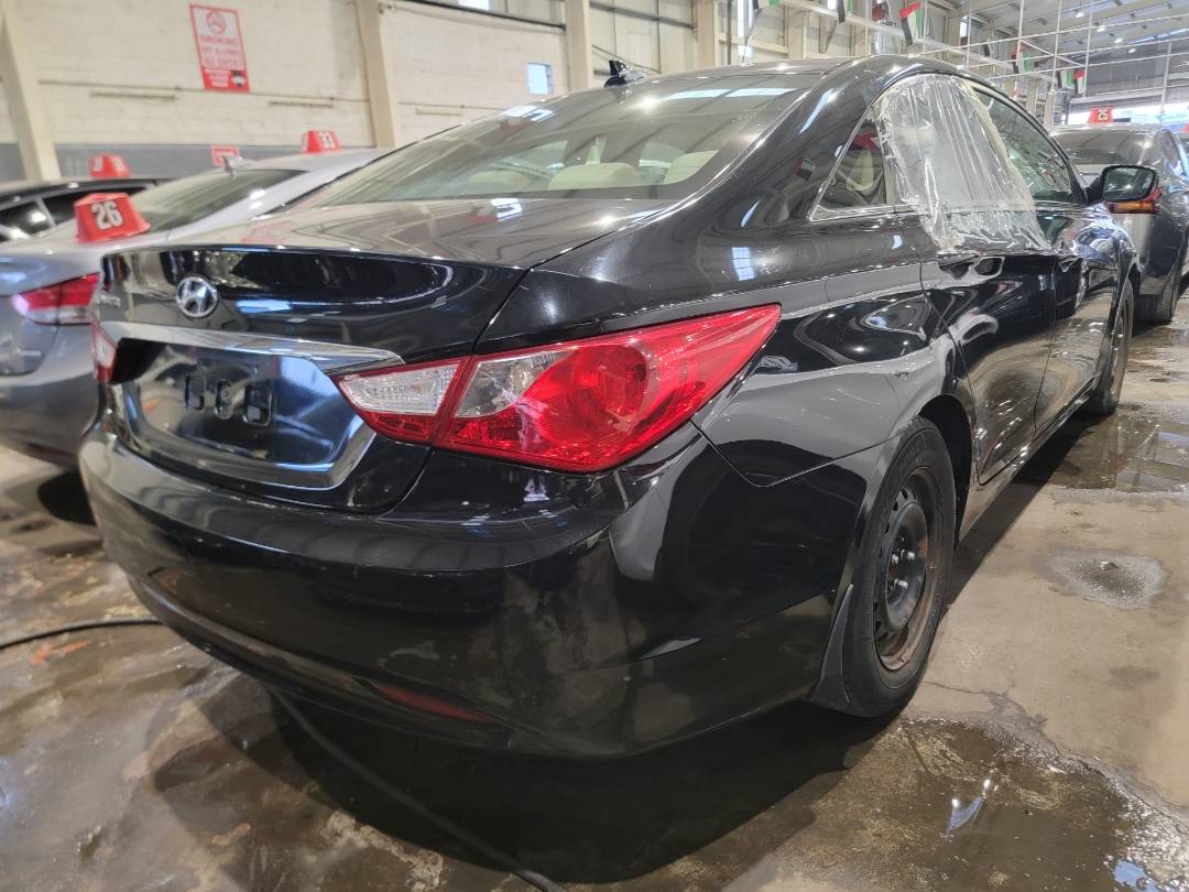 2013 HYUNDAI SONATA — 158059 Miles — Lot 74706293 - Marhaba Auctions Used Cars - Image 4