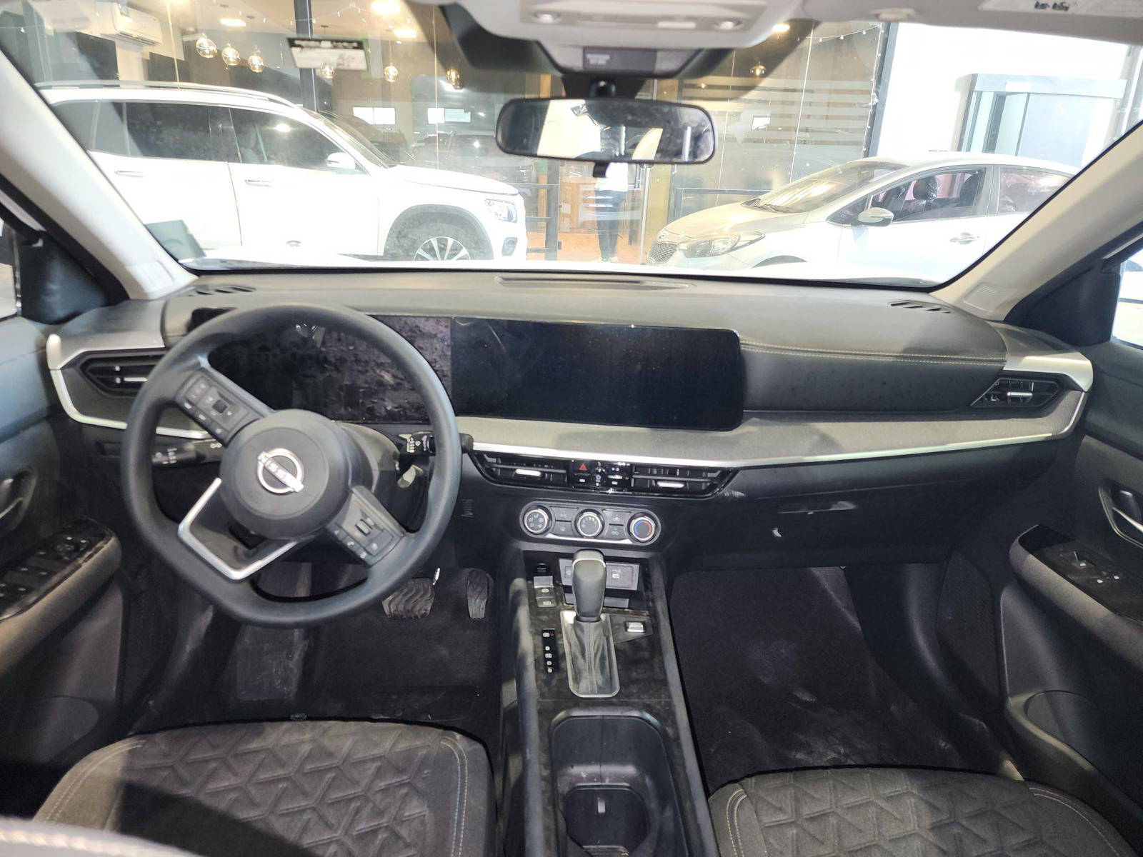 NISSAN KICKS 2025 - Marhaba Auction Used Cars - Image 8