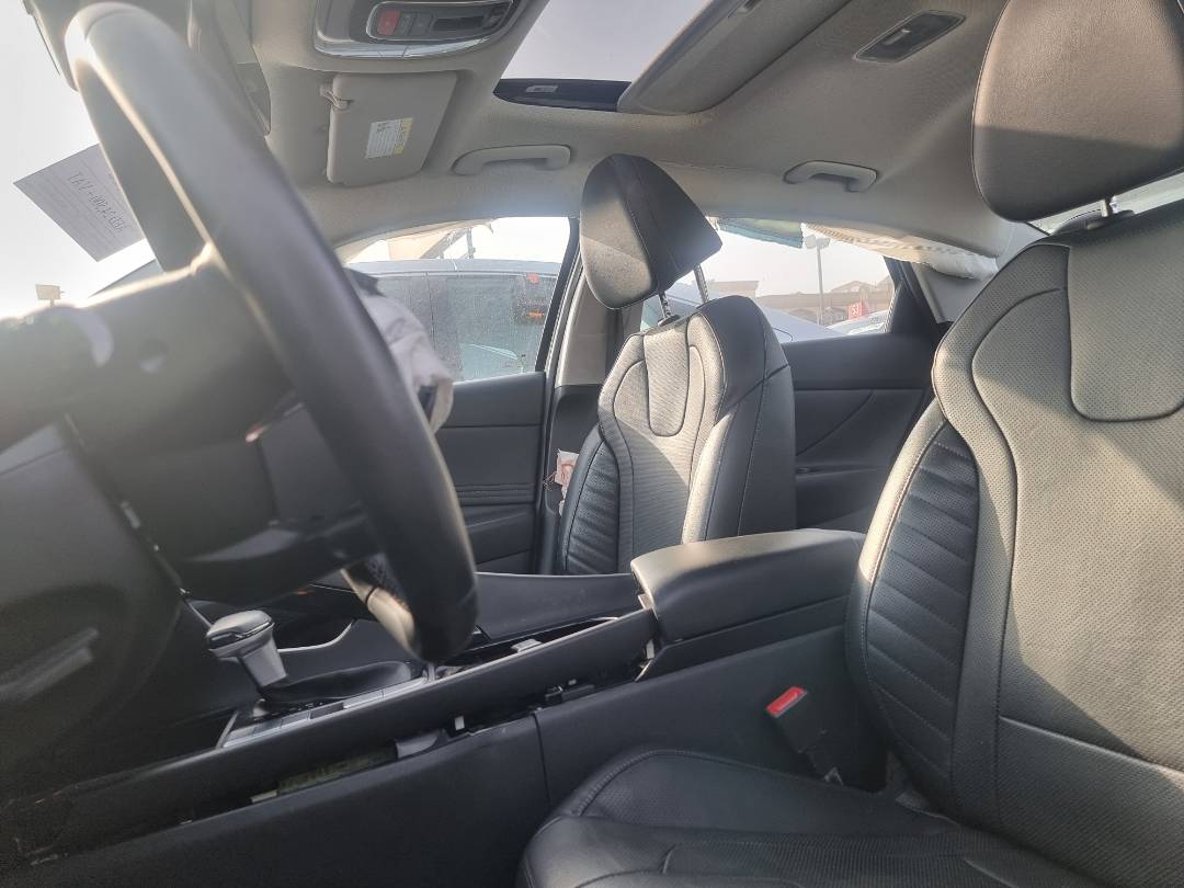 2022 HYUNDAI ELANTRA — 40864 Miles — Lot 022584 — Souq - Marhaba Auctions Used Cars - Image 9