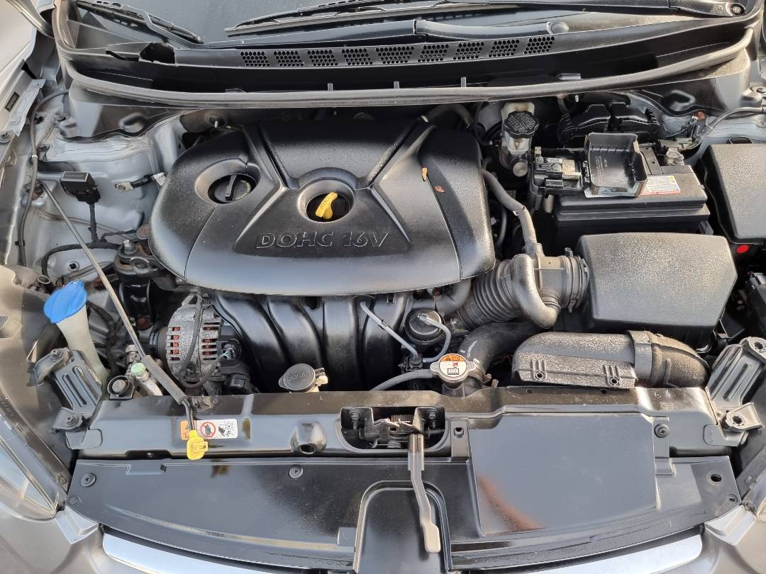 2015 HYUNDAI ELANTRA — 167210 Miles — Lot 215478 — Souq - Marhaba Auctions Used Cars - Image 10