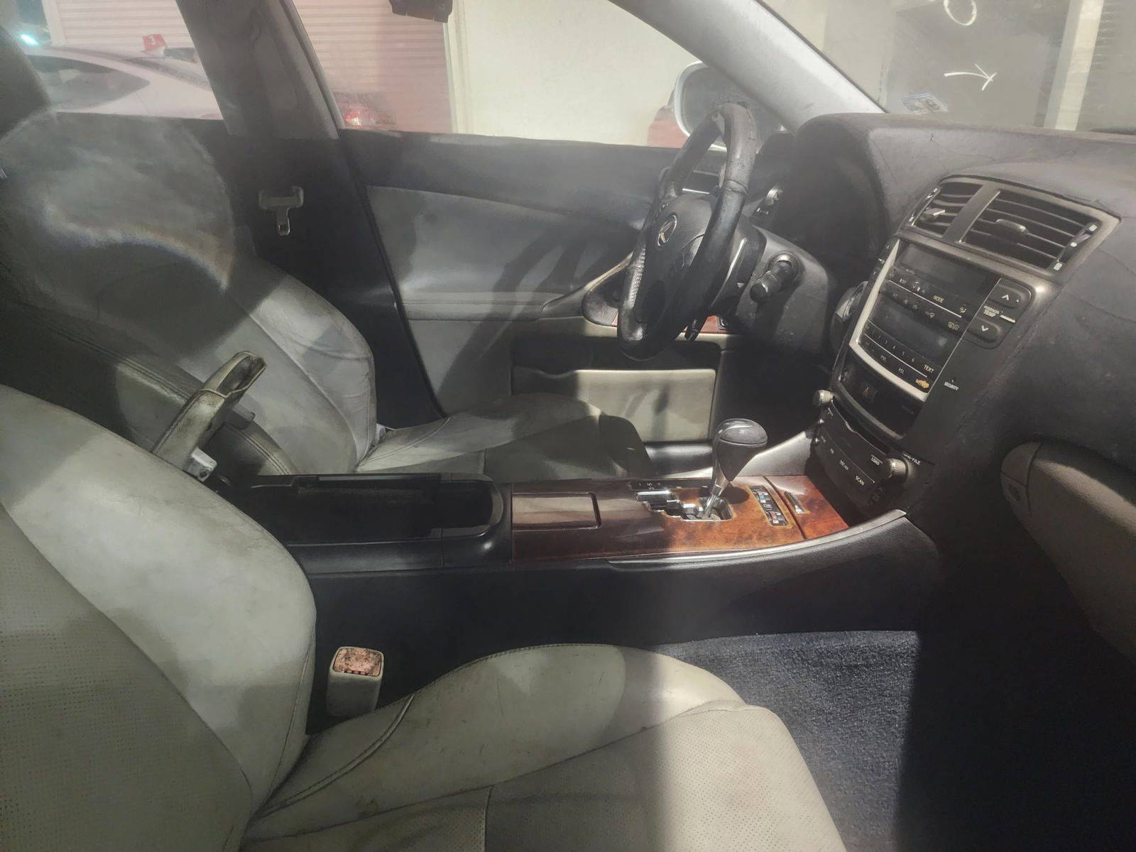 2006 LEXUS IS 250 — 190995 Miles — Lot 67417463 - Marhaba Auctions Used Cars - Image 9