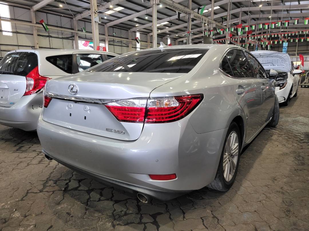 2014 LEXUS ES 350 — 153026 Miles — Lot 2106813 — Main - Marhaba Auctions Used Cars - Image 3
