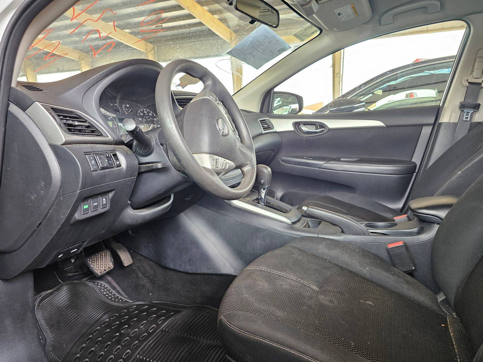 2016 NISSAN SENTRA — 169275 Miles — Lot 1492 — Souq - Marhaba Auctions Used Cars - Image 8