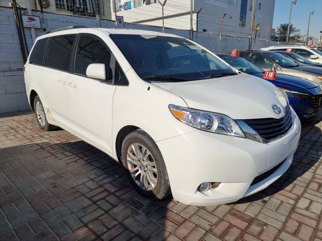 2012 TOYOTA SIENNA — 203957 Miles — Lot 125487 — Ind. 12 - Marhaba Auctions Used Cars - Image 3