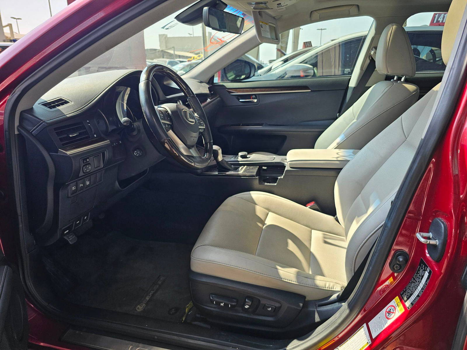 2016 LEXUS ES 350 — 103080 Miles — Lot G1GU032491 — Souq - Marhaba Auctions Used Cars - Image 9