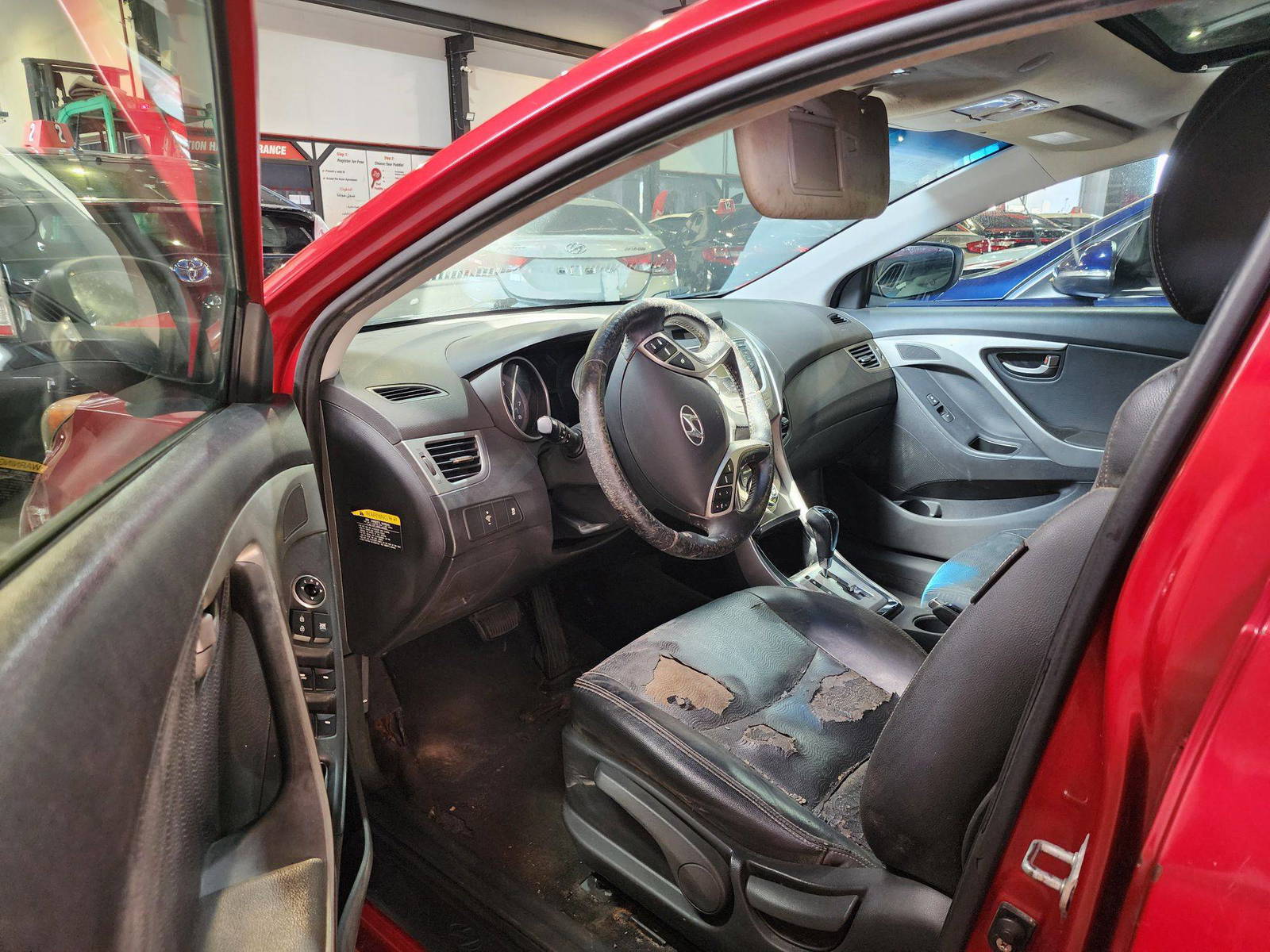 2011 HYUNDAI ELANTRA — 128402 Miles — Lot 57298055 — Al Quoz - Marhaba Auctions Used Cars - Image 9