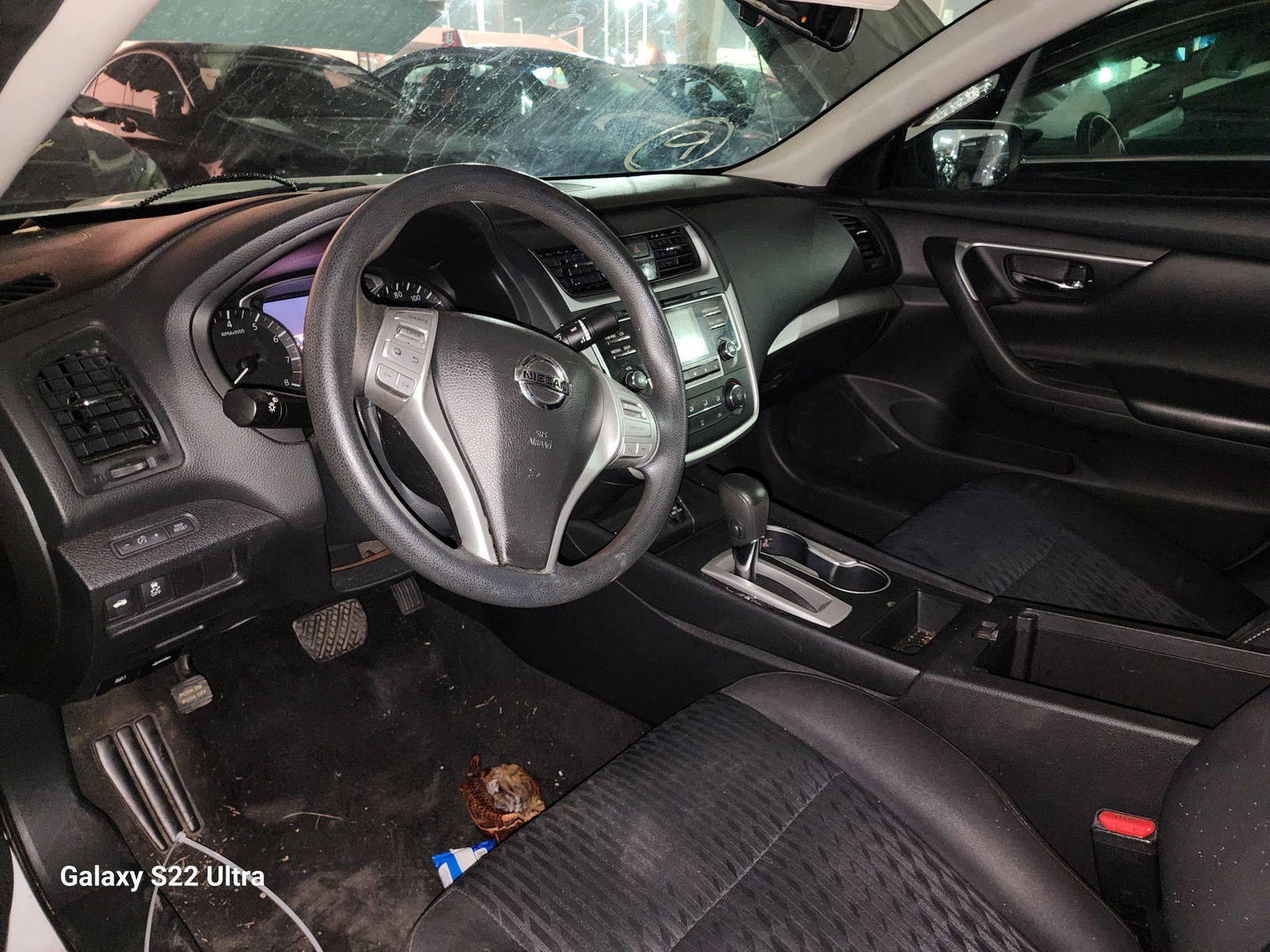 2016 NISSAN ALTIMA — 158611 Miles — Lot 74350273 - Marhaba Auctions Used Cars - Image 5