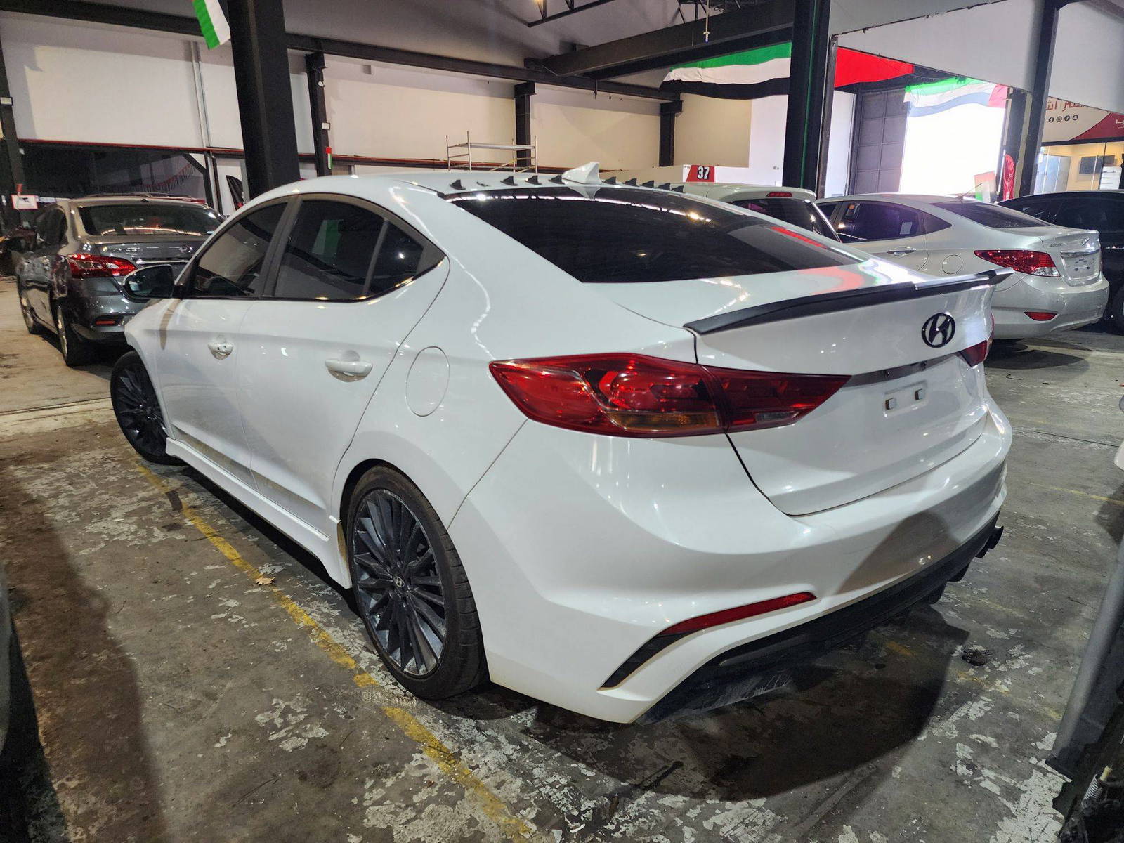 2017 HYUNDAI ELANTRA — 154448 Miles — Lot 44602245 — Ind. 12 - Marhaba Auctions Used Cars - Image 4