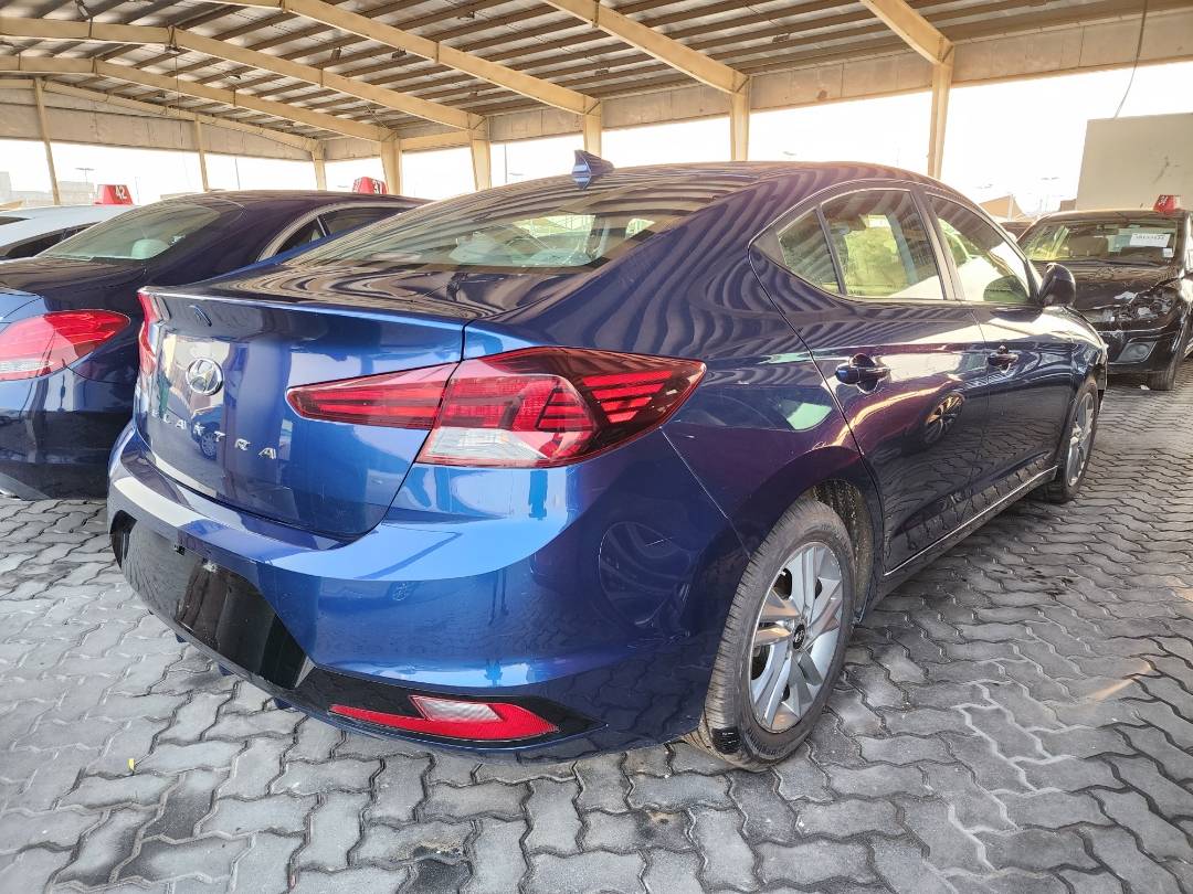 2020 HYUNDAI ELANTRA — 104088 Miles — Lot 49335164 — Souq - Marhaba Auctions Used Cars - Image 5