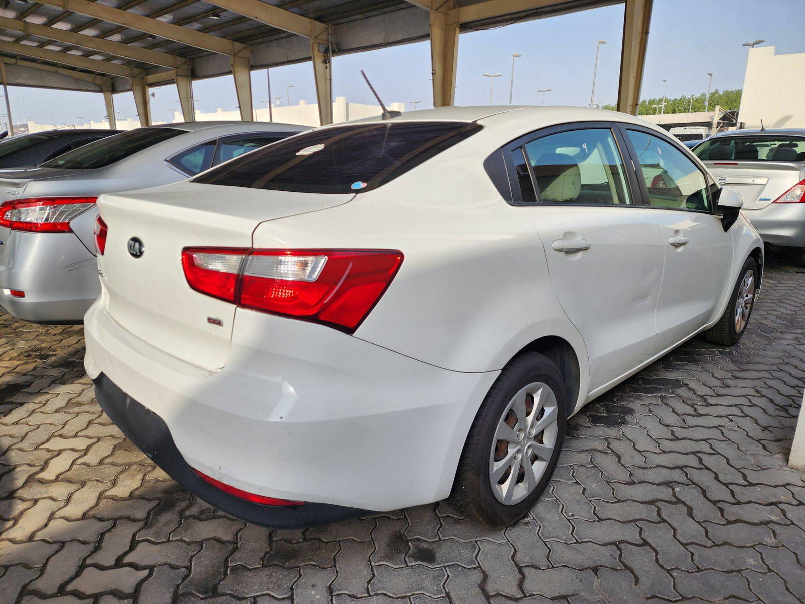 2016 KIA RIO — 156775 Miles — Lot 93571 — Souq - Marhaba Auctions Used Cars - Image 3