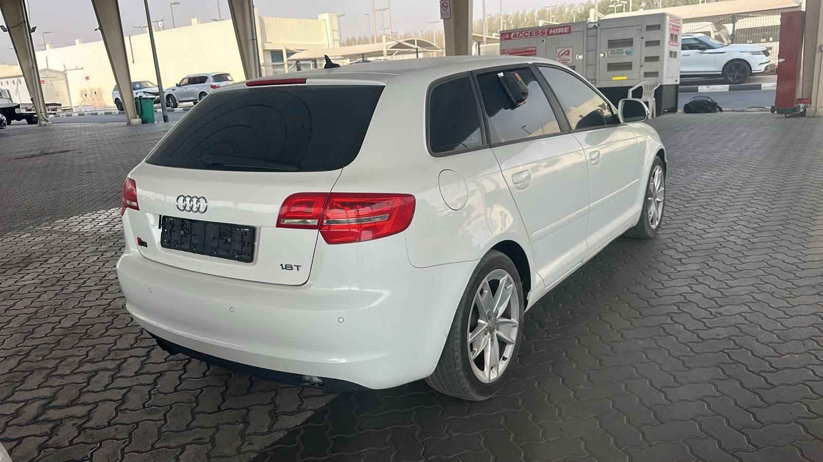 2010 AUDI A3 — 167630 KM — Lot AA148956 — Souq - Marhaba Auctions Used Cars - Image 5