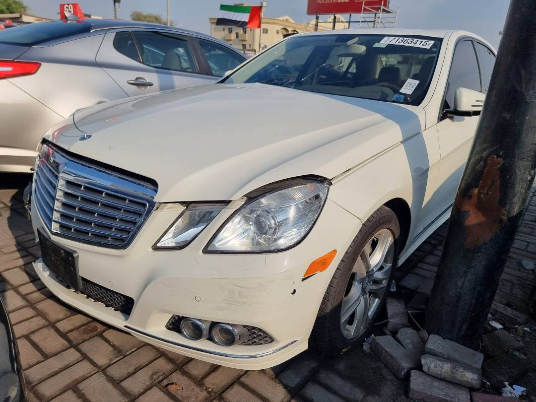 2011 MERCEDES BENZ E 350 — 91052 Miles — Lot 374504 — Ind. 12 - Marhaba Auctions Used Cars - Image 4