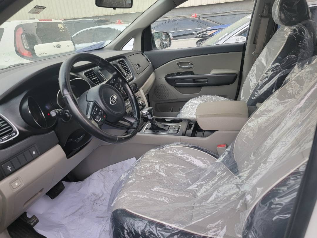 2017 KIA SEDONA — 145793 Miles — Lot H6268112 — Main - Marhaba Auctions Used Cars - Image 8