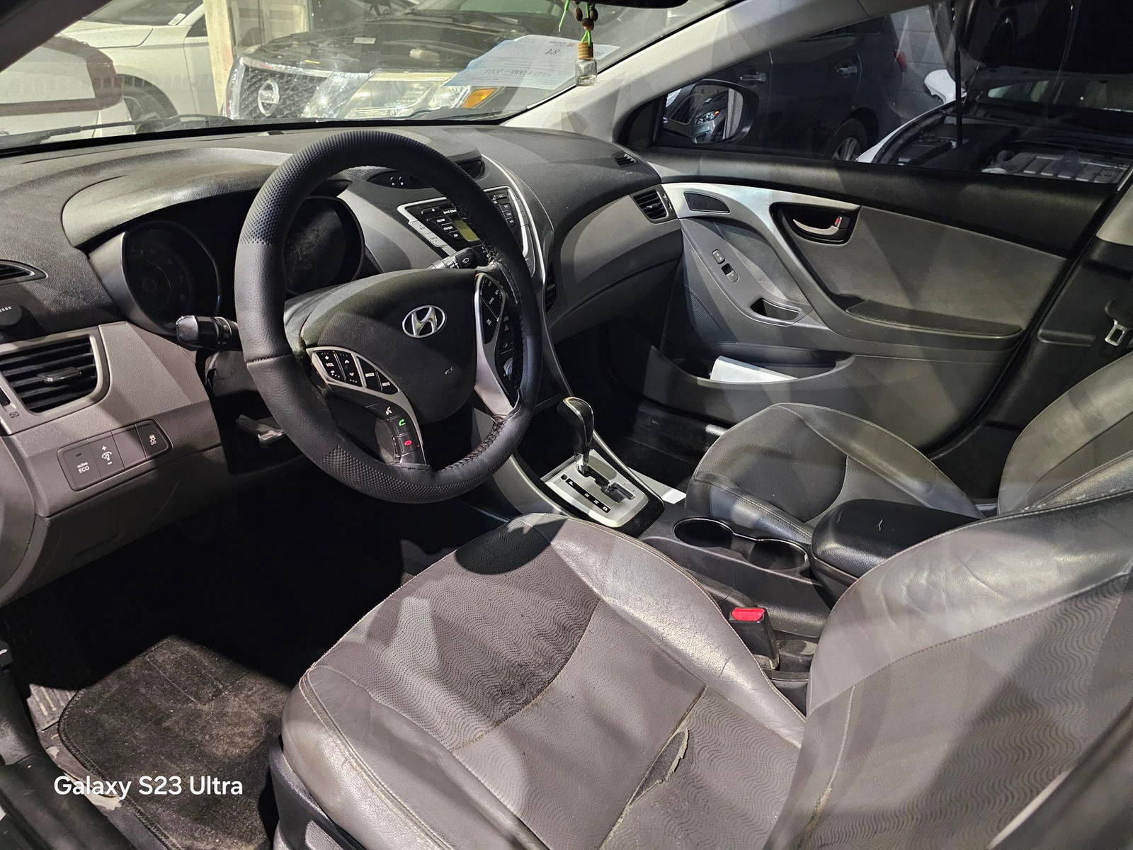 2012 HYUNDAI ELANTRA — 248818 Miles — Lot 4CU188266 — Main - Marhaba Auctions Used Cars - Image 8