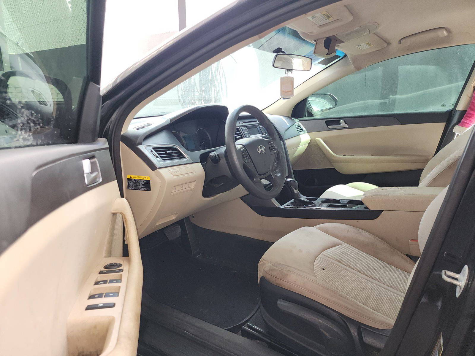 2015 HYUNDAI SONATA — 131018 Miles — Lot 336681 — Souq - Marhaba Auctions Used Cars - Image 9