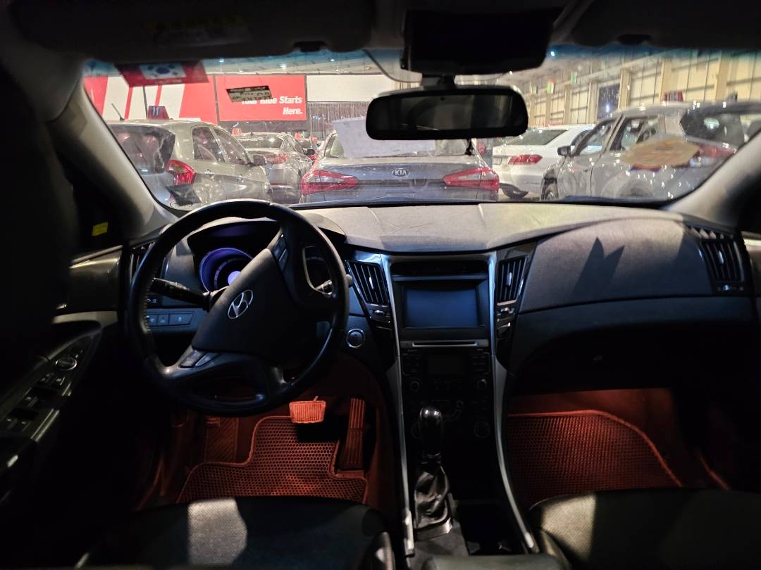 HYUNDAI SONATA 2012 - Marhaba Auction Used Cars - Image 7