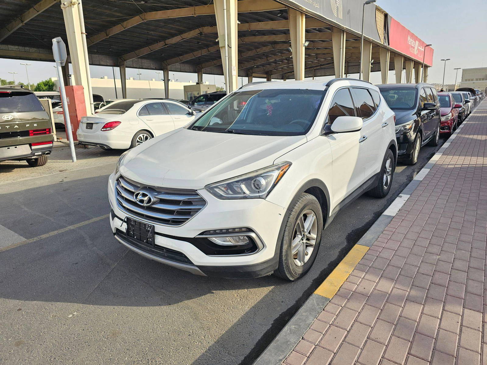 HYUNDAI SANTA FE 2017 - Marhaba Auction Used Cars - Image 5