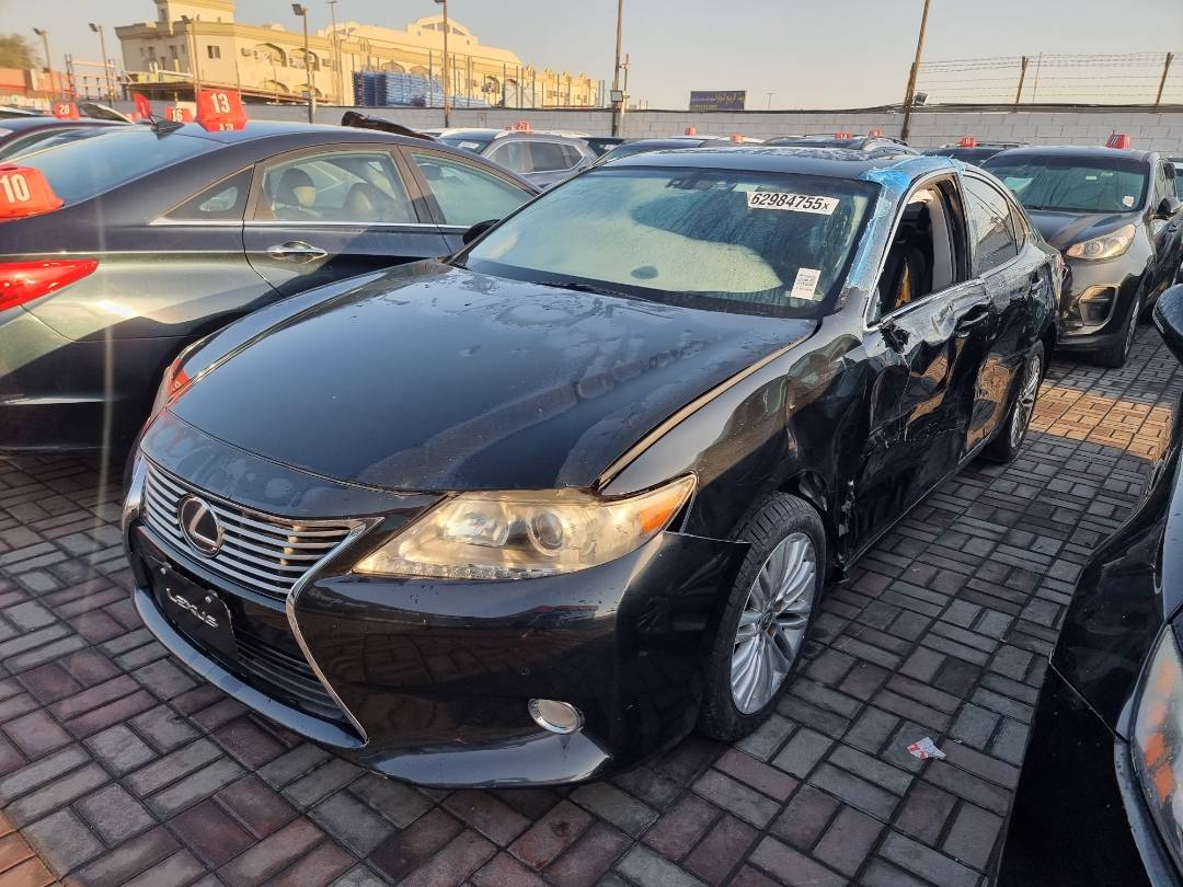 2013 LEXUS ES 350 — 165259 Miles — Lot 017938 — Ind. 12 - Marhaba Auctions Used Cars - Image 3