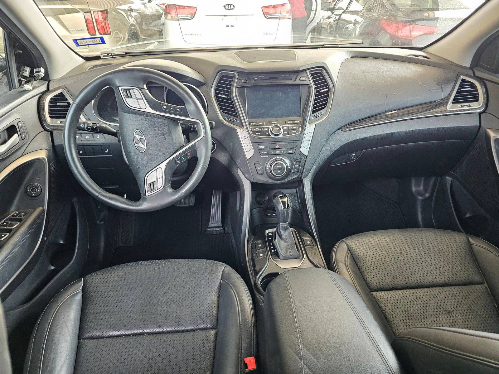 2014 HYUNDAI SANTA FE SPORT — 124830 Miles — Lot XEG178821 — Souq - Marhaba Auctions Used Cars - Image 8