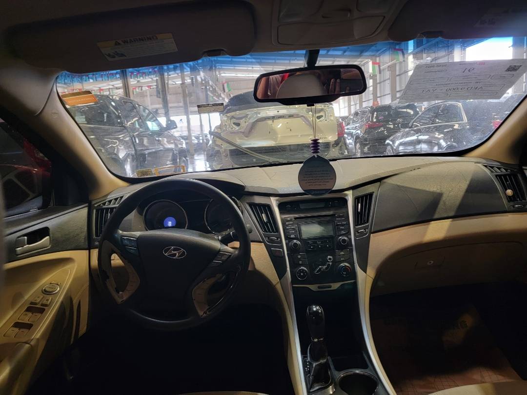 2013 HYUNDAI SONATA — 145794 Miles — Lot DH634484 — Main - Marhaba Auctions Used Cars - Image 8