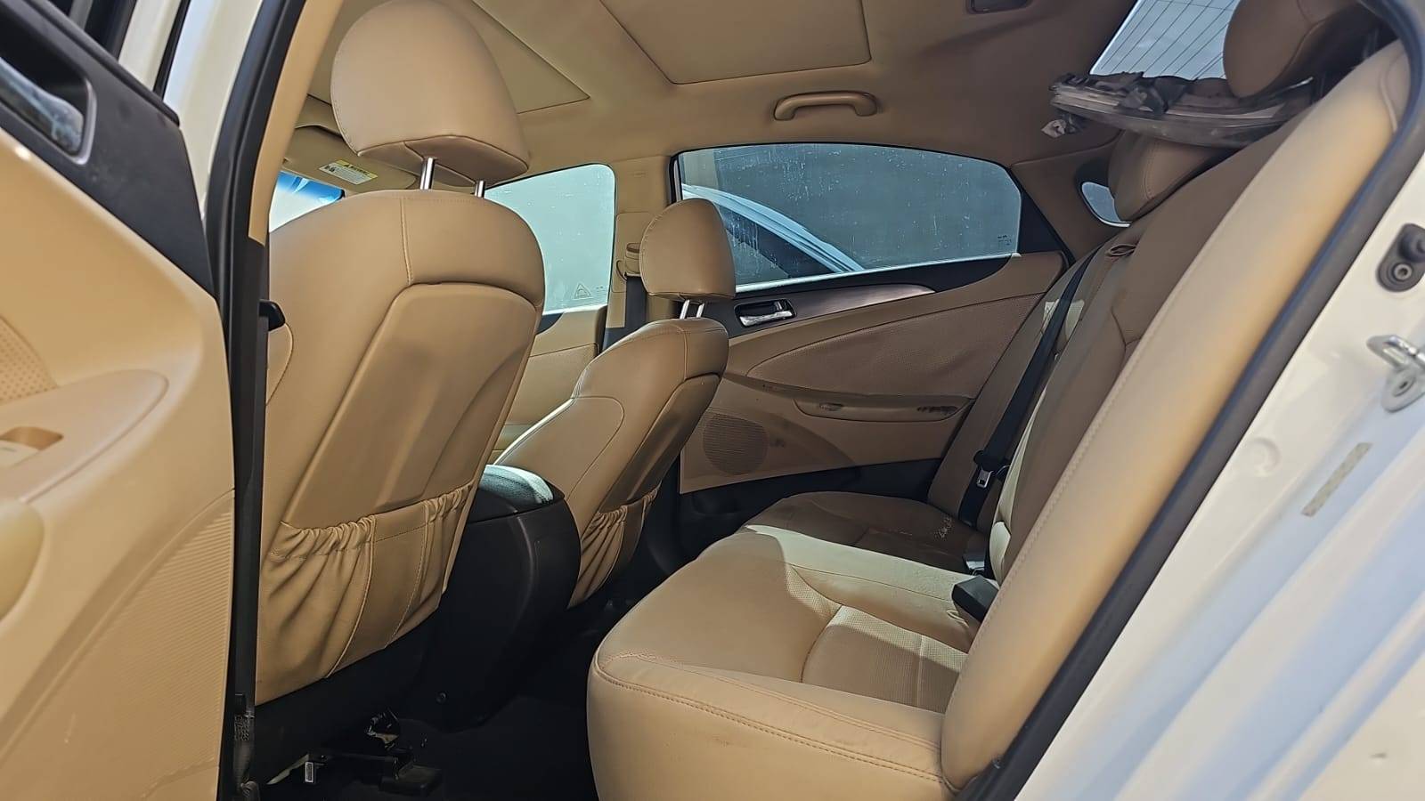 2015 HYUNDAI SONATA — 96698 Miles — Lot A45FA121983 — Souq - Marhaba Auctions Used Cars - Image 7
