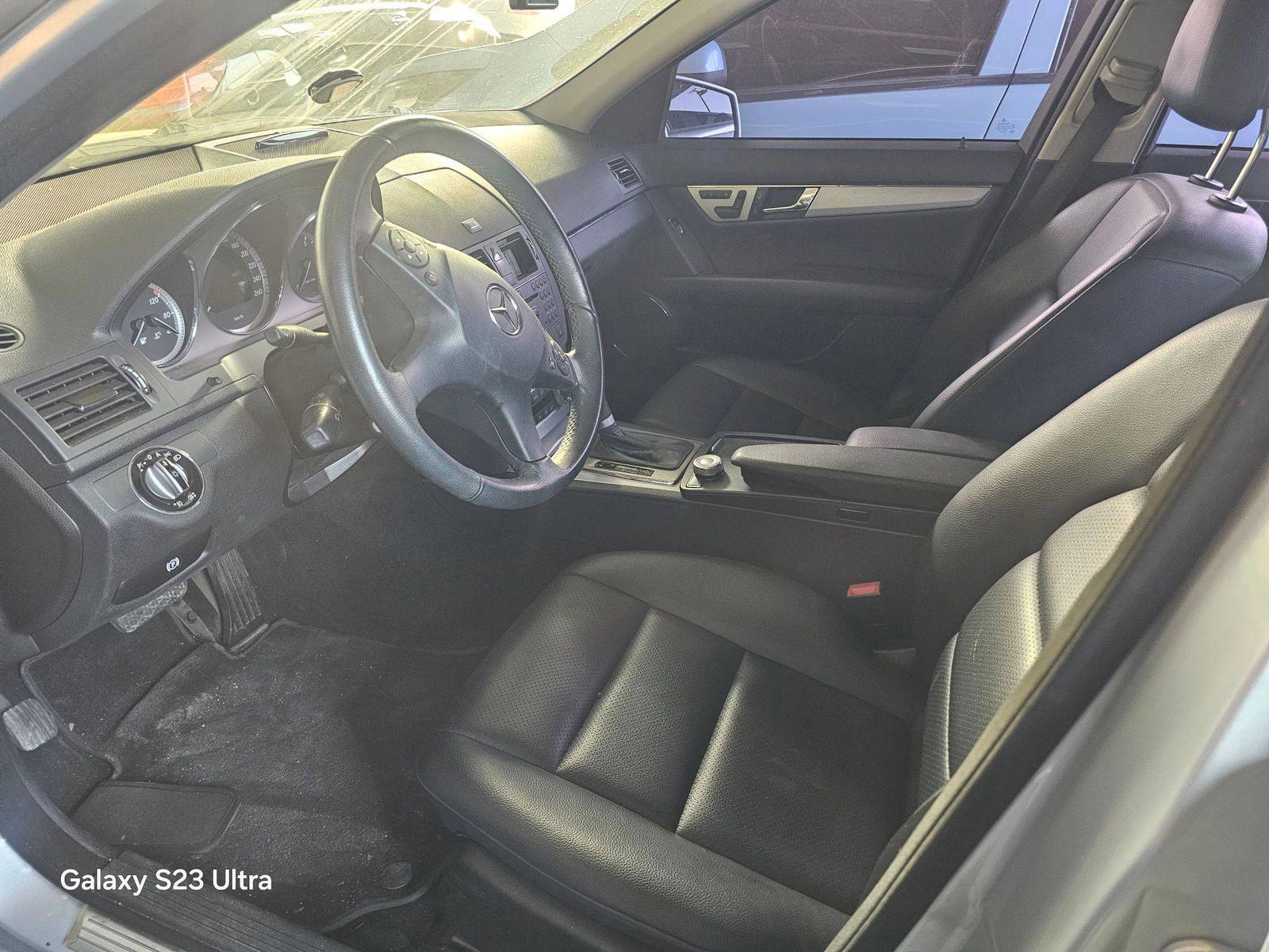 MERCEDES BENZ C200 2010 - Marhaba Auction Used Cars - Image 8