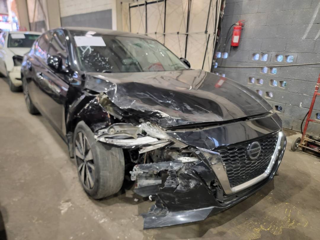 2019 NISSAN ALTIMA — 128515 Miles — Lot 219115 — Main - Marhaba Auctions Used Cars - Image 4