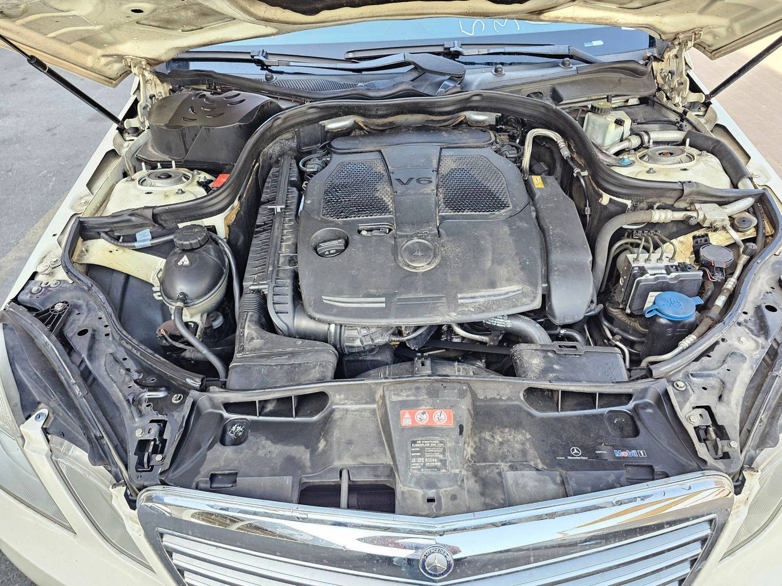 2012 MERCEDES BENZ E 350 — 259098 Miles — Lot F5KB4CA553638 — Souq - Marhaba Auctions Used Cars - Image 11