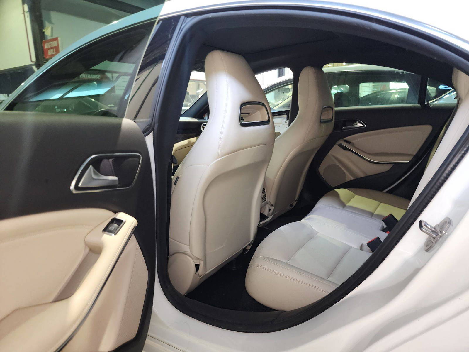 2019 MERCEDES BENZ CLA 250 — 91417 Miles — Lot 42012611 — Main - Marhaba Auctions Used Cars - Image 7