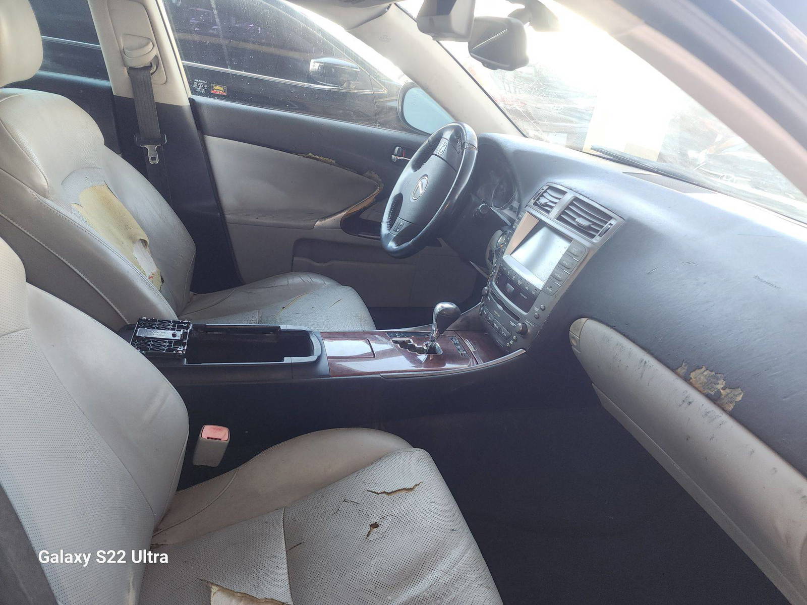 2007 LEXUS IS 250 — 162057 Miles — Lot 38786522 - Marhaba Auctions Used Cars - Image 9