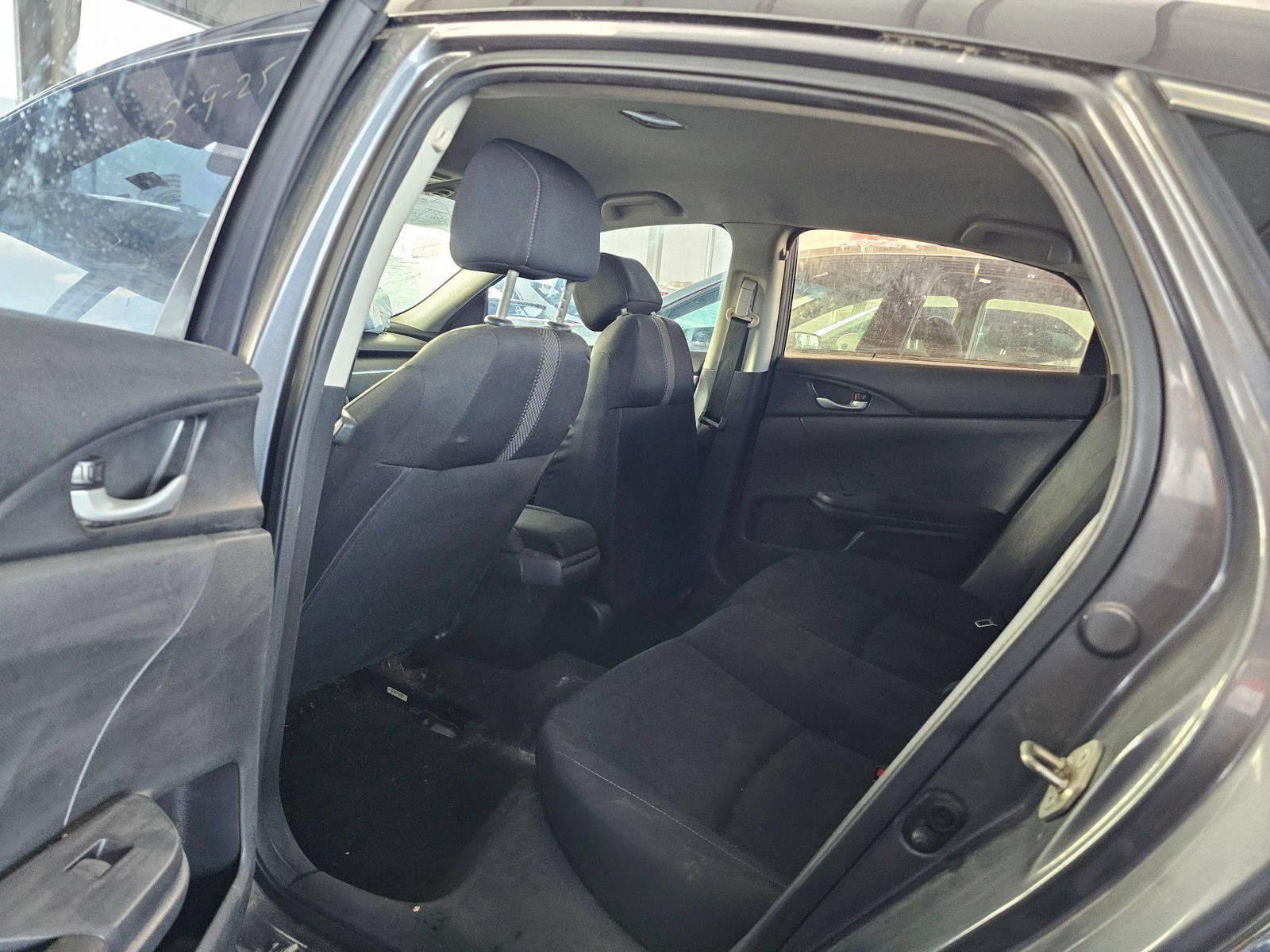 2019 HONDA CIVIC — 118906 Miles — Lot 6KH541403 — Souq - Marhaba Auctions Used Cars - Image 13