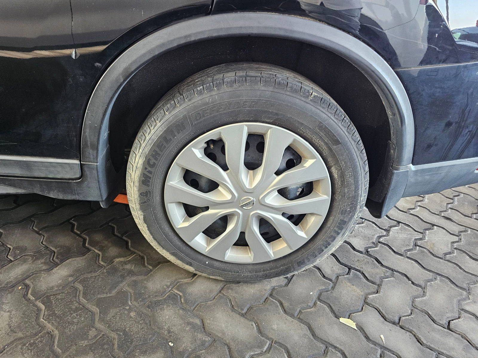 NISSAN ROGUE 2017 - Marhaba Auction Used Cars - Image 10