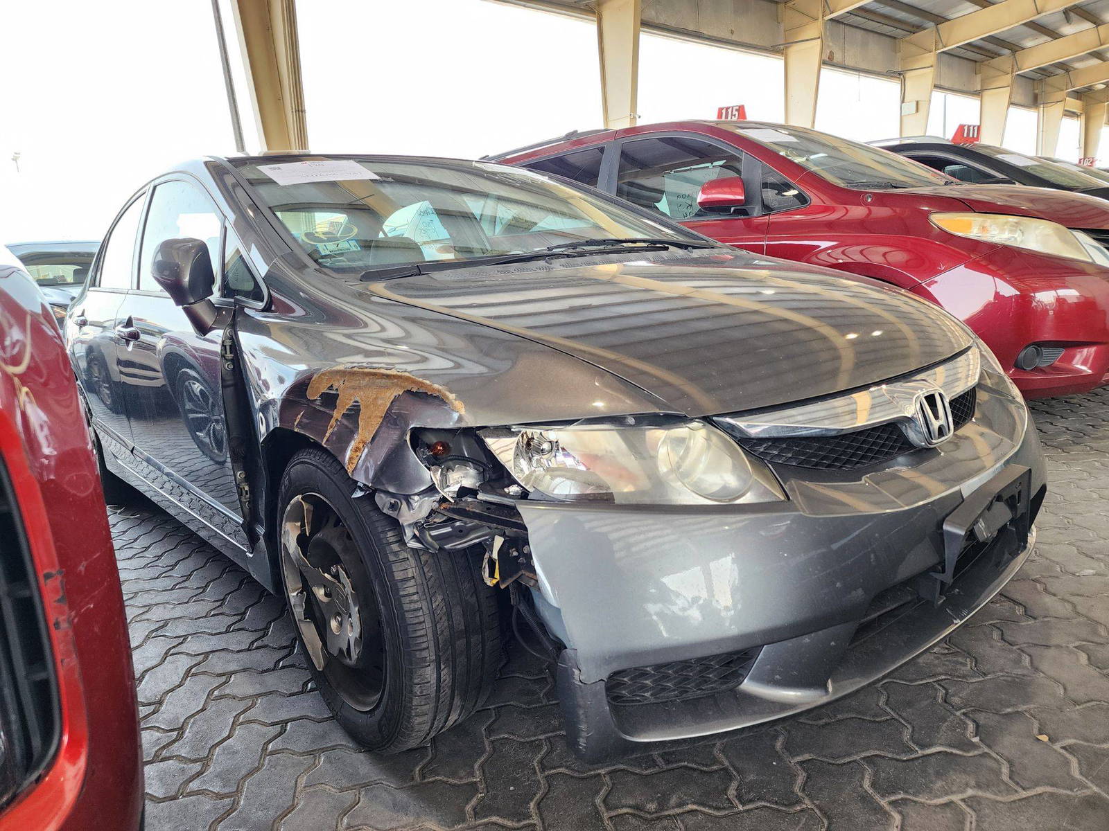 2011 HONDA CIVIC — 248007 Miles — Lot 47344534 — Souq - Marhaba Auctions Used Cars - Image 8