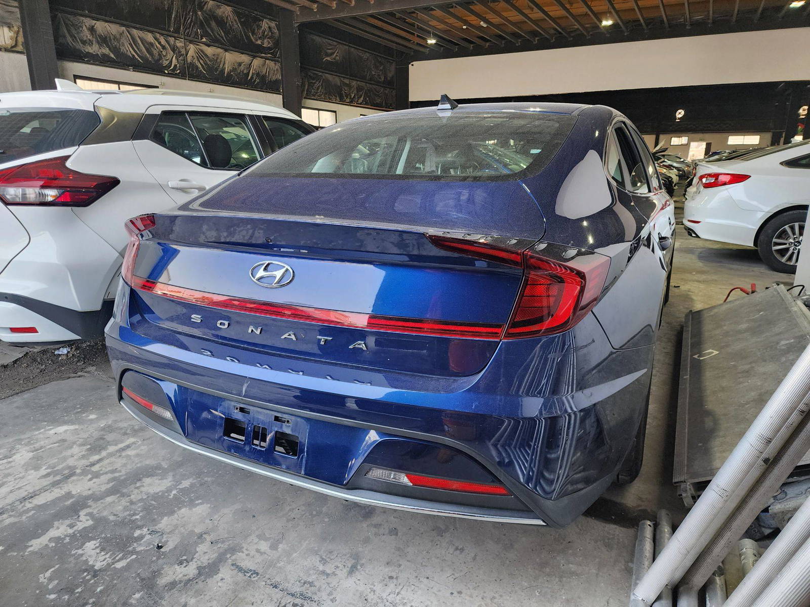2020 HYUNDAI SONATA — 47466 Miles — Lot 61922445 — Al Quoz - Marhaba Auctions Used Cars - Image 6