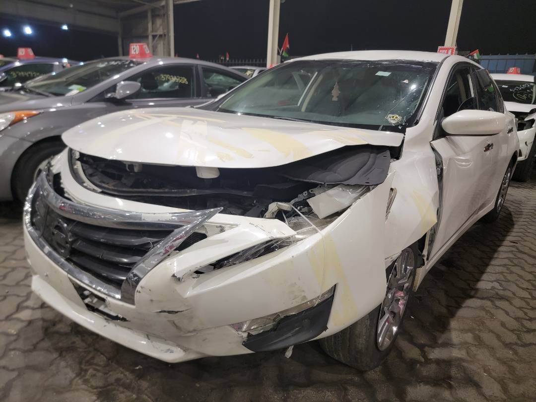 2014 NISSAN ALTIMA — 214798 Miles — Lot 160380 - Marhaba Auctions Used Cars - Image 5