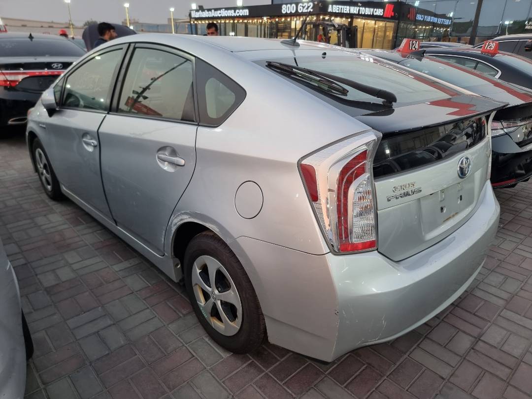 2013 TOYOTA PRIUS — 156958 Miles — Lot 214587 — Ind. 12 - Marhaba Auctions Used Cars - Image 6