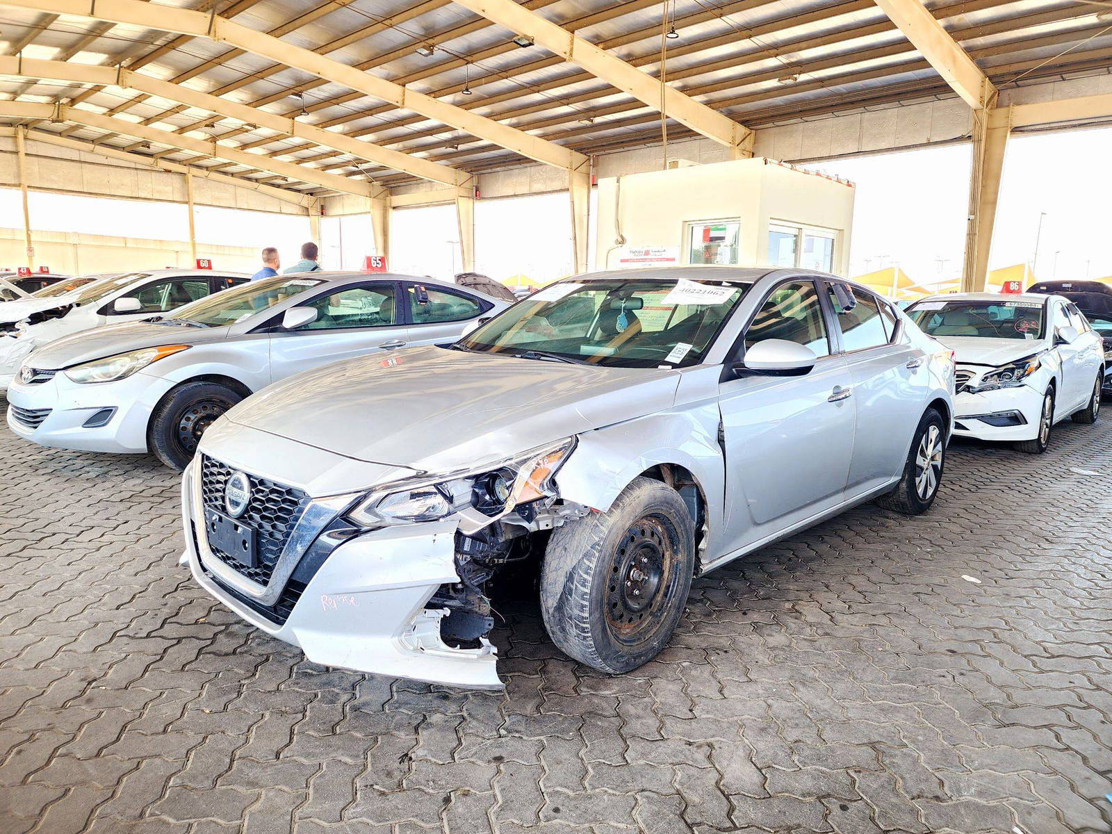 2020 NISSAN ALTIMA — 129722 Miles — Lot 40221062 — Souq - Marhaba Auctions Used Cars - Image 5