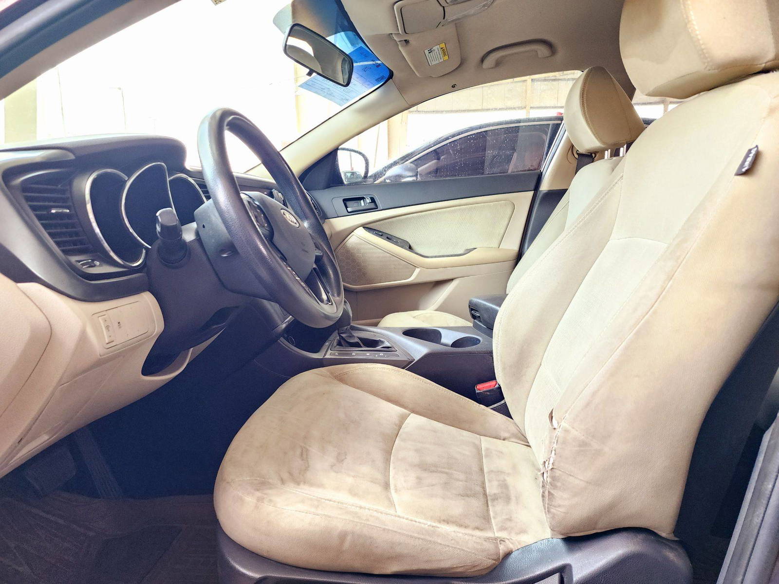 2012 KIA OPTIMA — 233935 Miles — Lot CG038356 — Souq - Marhaba Auctions Used Cars - Image 8