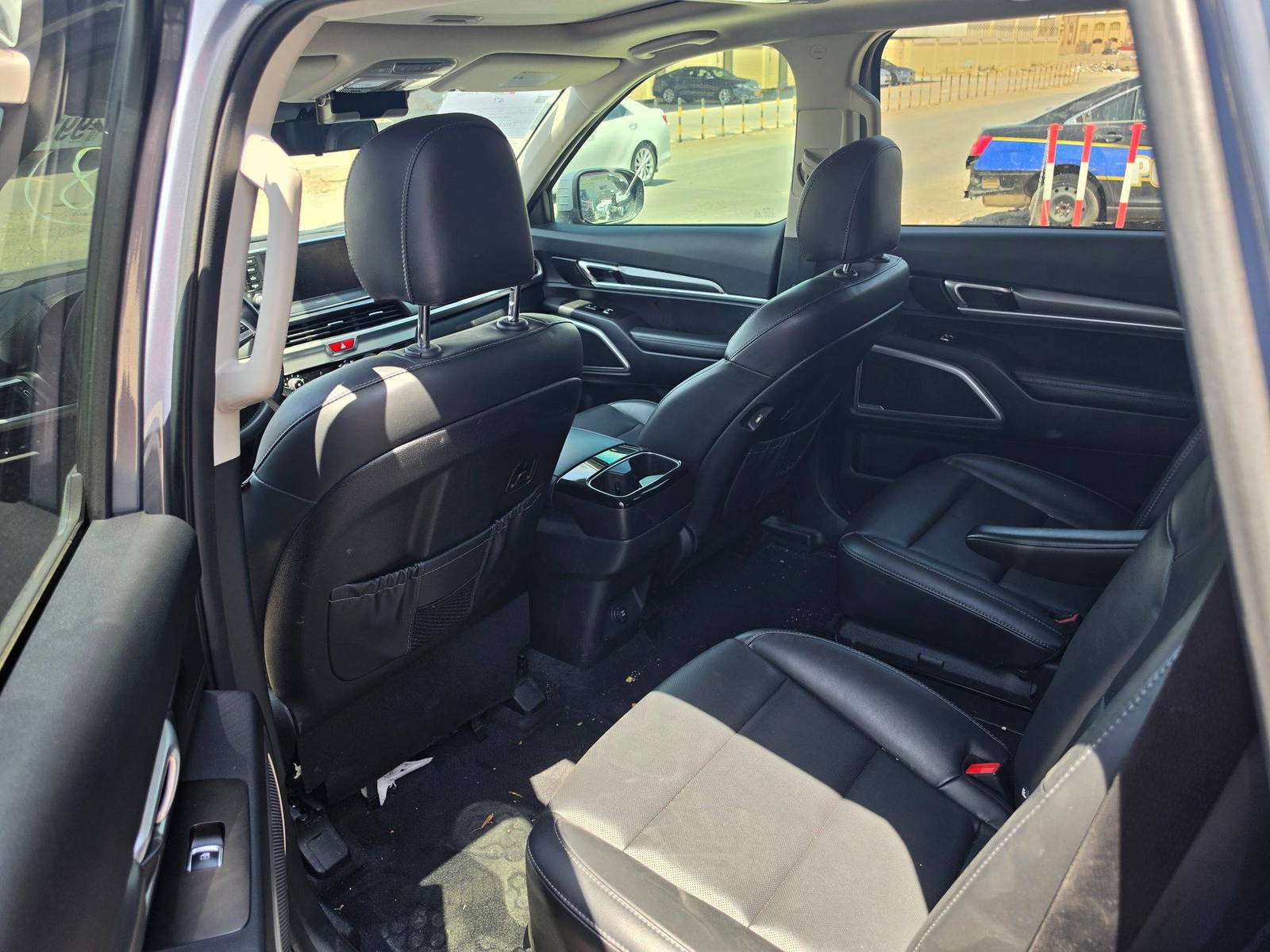 2020 KIA TELLURIDE — 139473 Miles — Lot 99217535 — Oman Yard - Marhaba Auctions Used Cars - Image 11