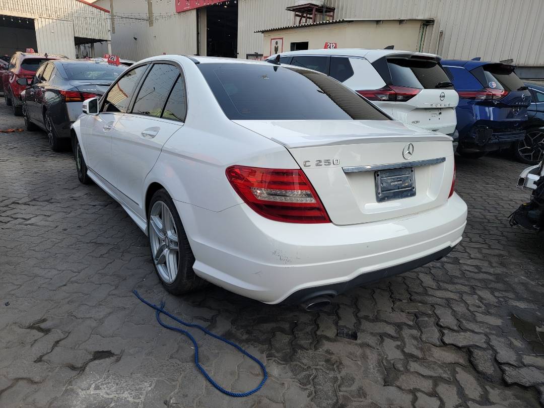 2013 MERCEDES BENZ C-250 — 140086 Miles — Lot 83430834 — Main - Marhaba Auctions Used Cars - Image 3