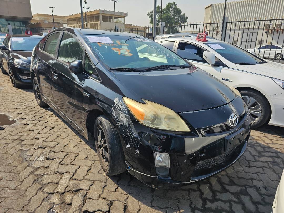 2015 TOYOTA PRIUS — 254758 Miles — Lot U7F1921210 — Main - Marhaba Auctions Used Cars - Image 4