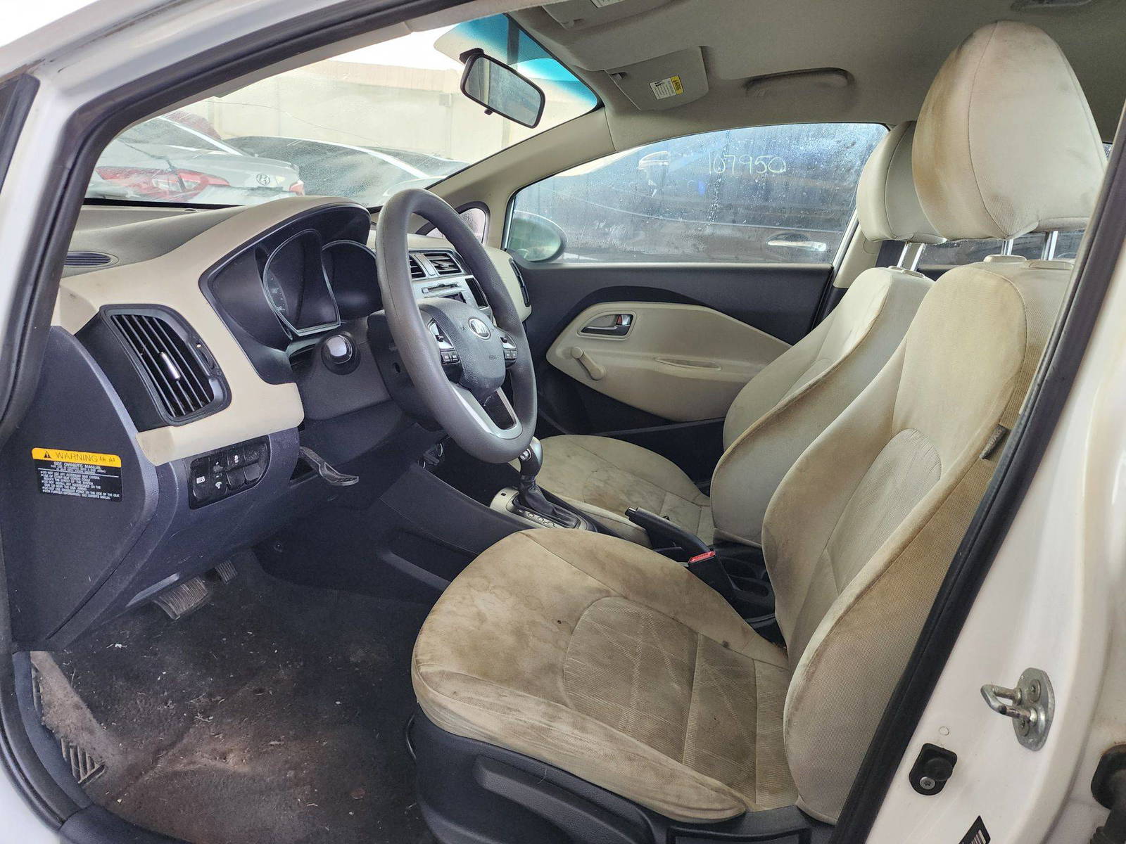 2013 KIA RIO — 168814 Miles — Lot 72058 — Ind. 12 - Marhaba Auctions Used Cars - Image 8