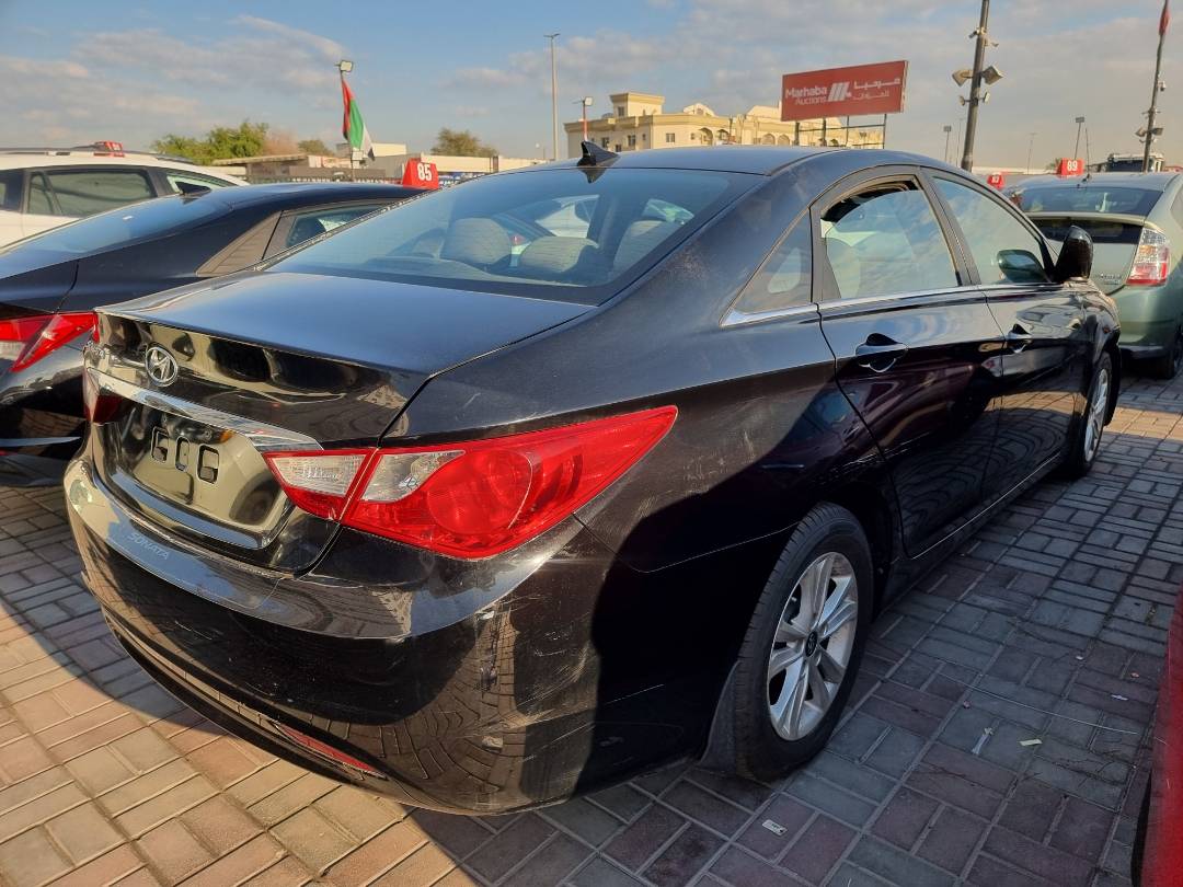 2013 HYUNDAI SONATA — 129103 Miles — Lot 809530 — Main - Marhaba Auctions Used Cars - Image 4