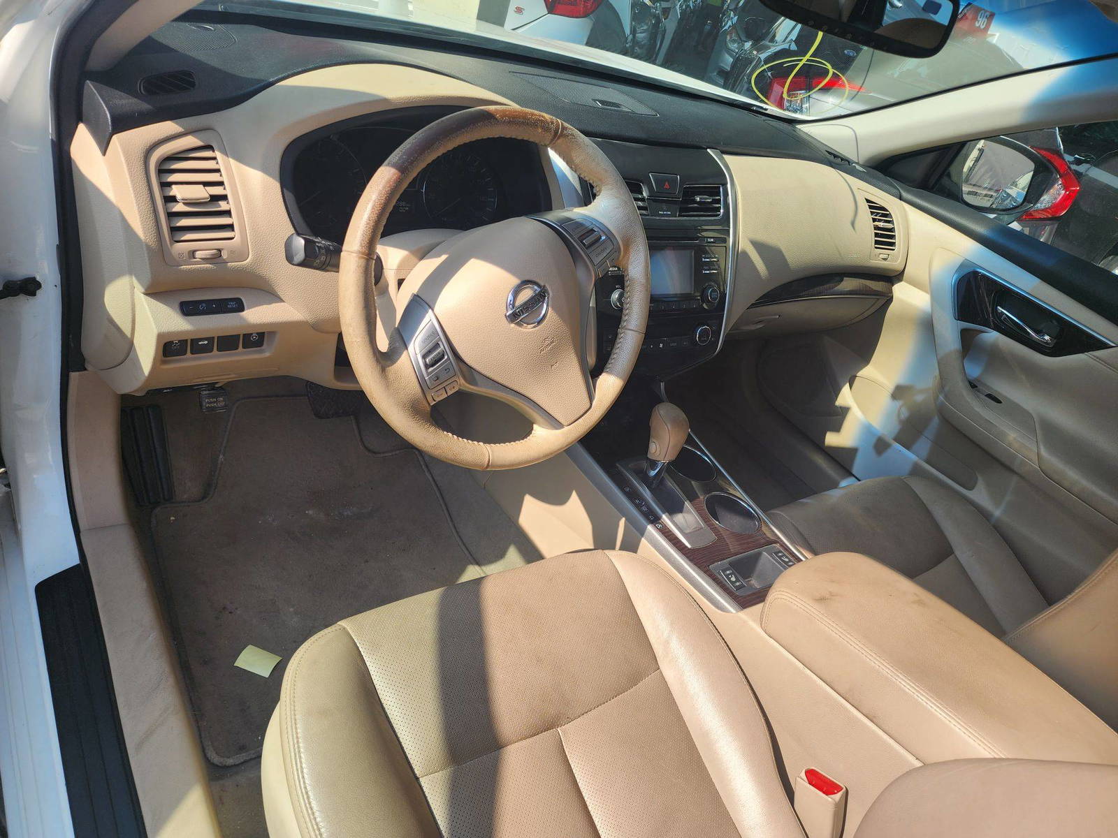 2014 NISSAN ALTIMA — 200287 Miles — Lot 70820823 - Marhaba Auctions Used Cars - Image 4