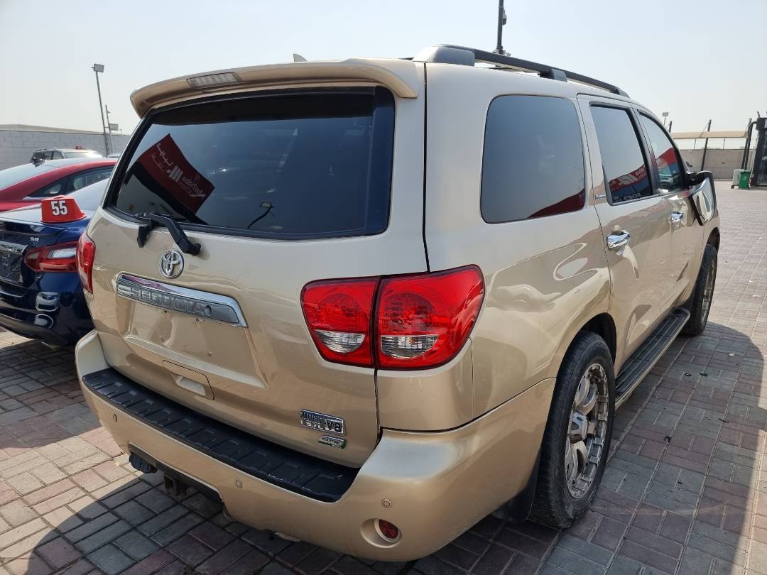 2011 TOYOTA SEQUOIA — 381586 Miles — Lot 325689 — Ind. 12 - Marhaba Auctions Used Cars - Image 3