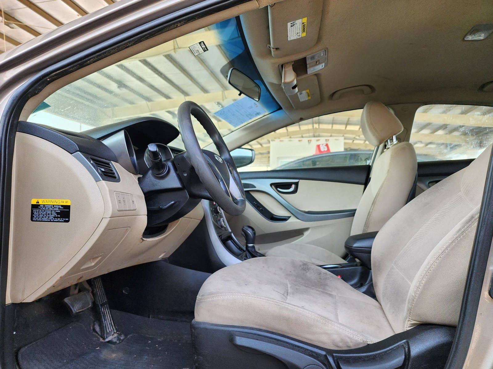 2015 HYUNDAI ELANTRA — 168492 Miles — Lot 15215 — Souq - Marhaba Auctions Used Cars - Image 8