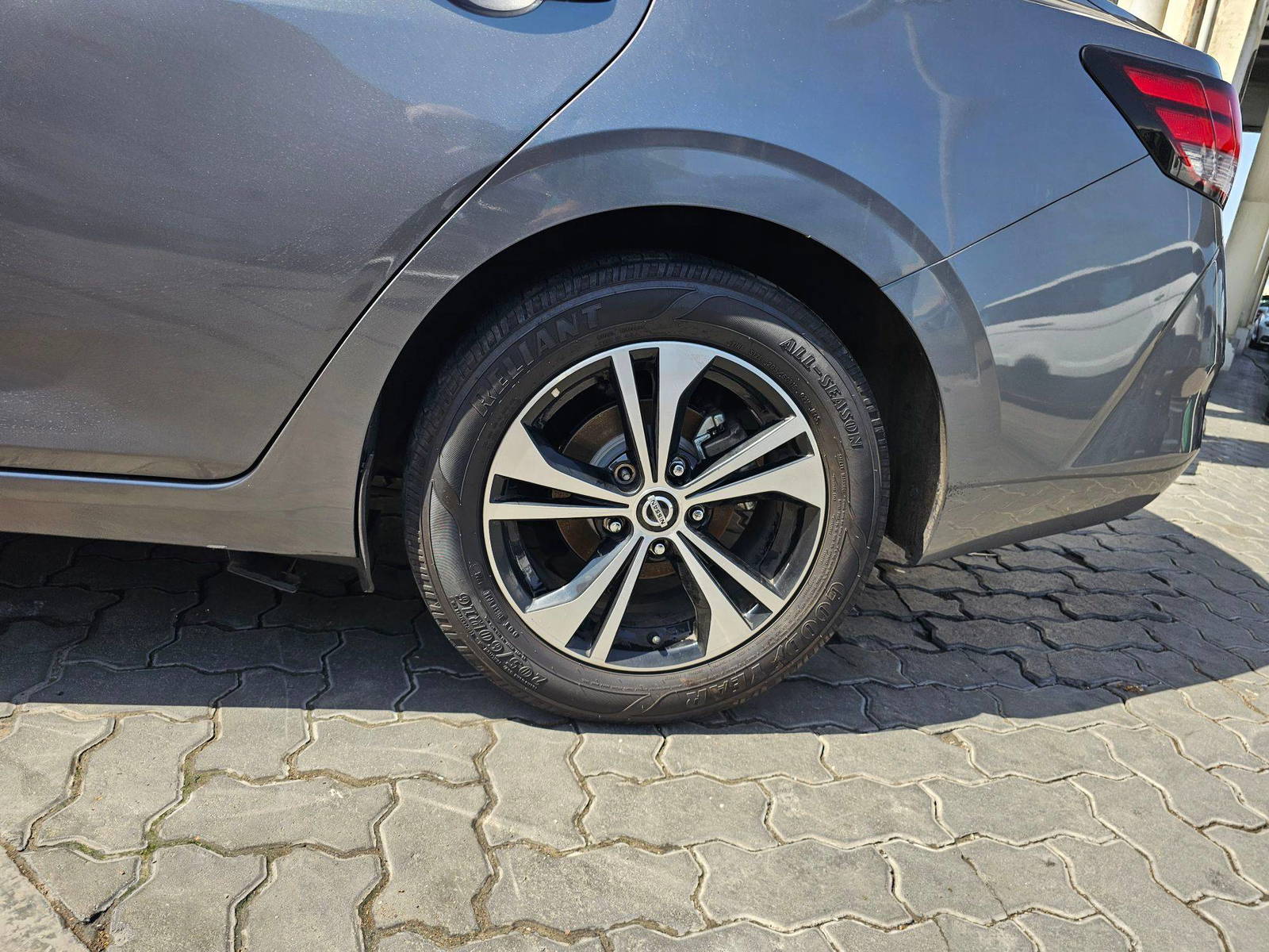 NISSAN SENTRA 2023 - Marhaba Auction Used Cars - Image 10